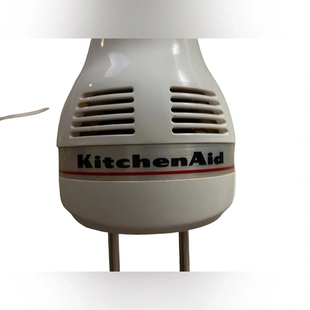 KitchenAid Classic Plus 5 (Model KHM5TBWH2) Electronic 5-Speed Hand Mixer
